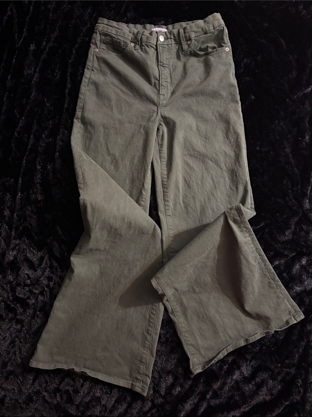 Good American Good Waist Palazzo Jeans - Picture 3 of 5